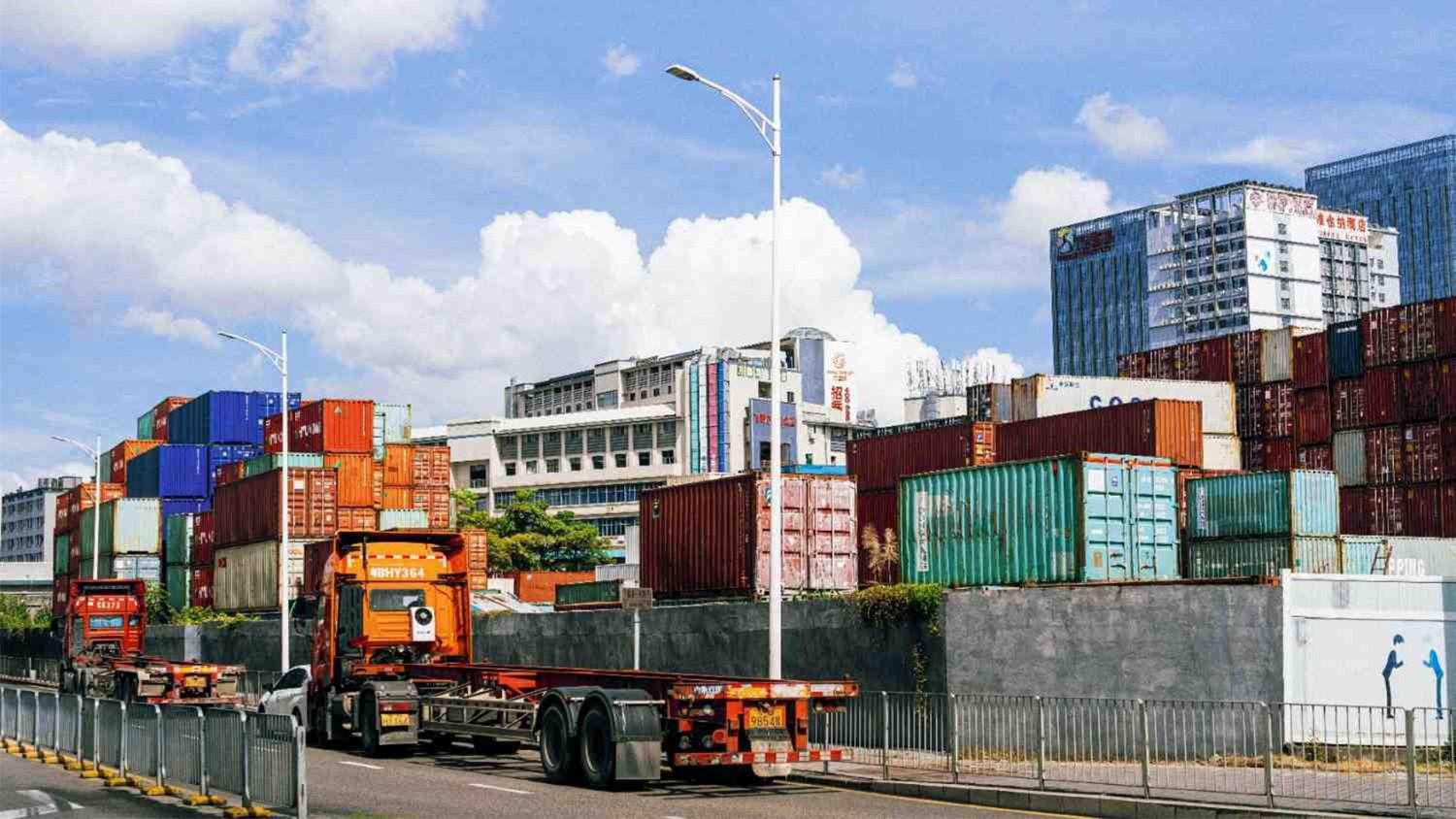 Shipping Logistics Coordination